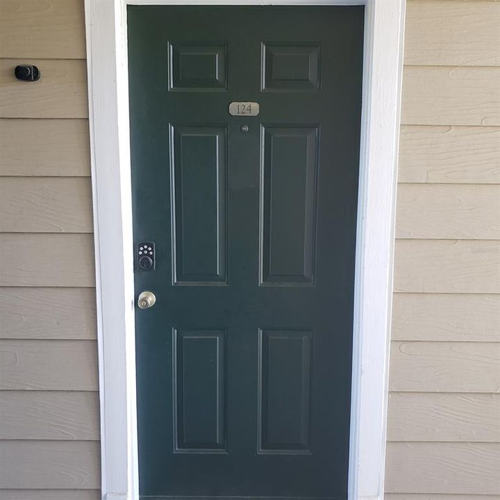 For Sale: $289,000 (3 beds, 2 baths, 1352 Square Feet)