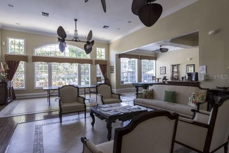 For Sale: $289,000 (3 beds, 2 baths, 1352 Square Feet)