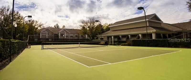 For Sale: $289,000 (3 beds, 2 baths, 1352 Square Feet)