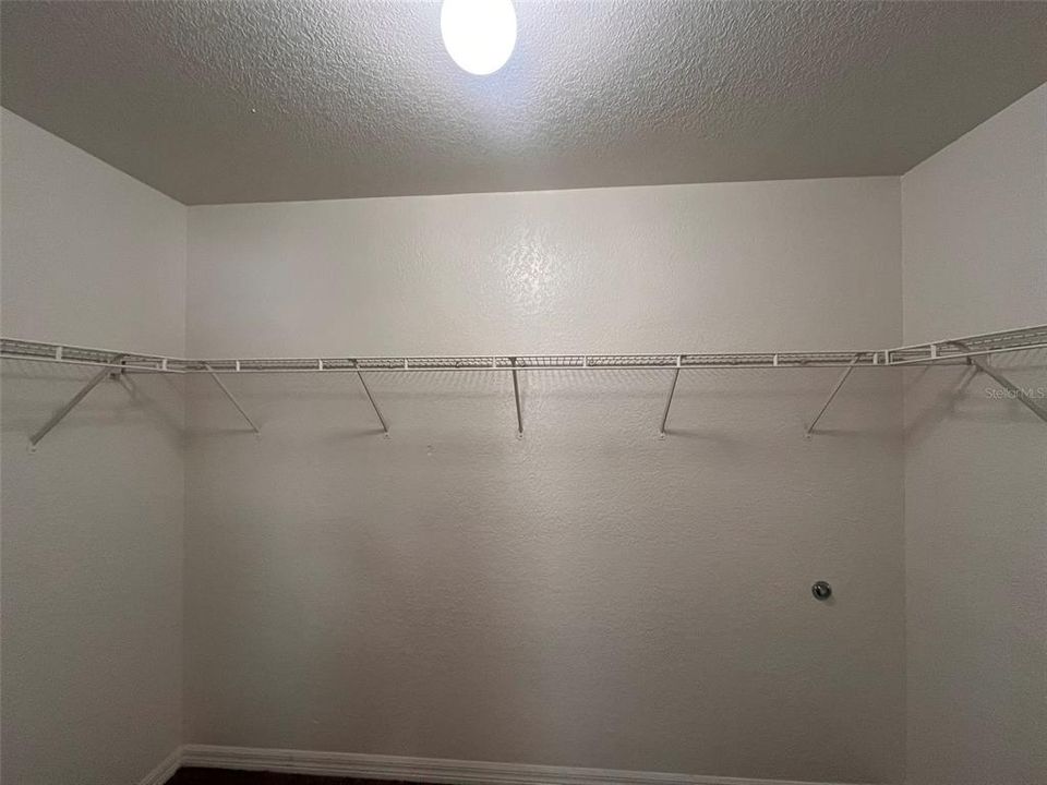 For Rent: $1,950 (3 beds, 2 baths, 1513 Square Feet)