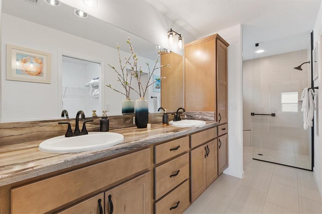 En Venta: $449,000 (3 camas, 2 baños, 1794 Pies cuadrados)