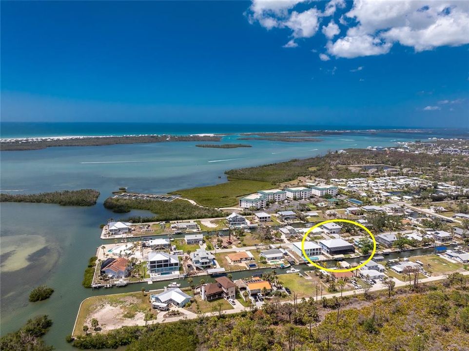 En Venta: $1,750,000 (3 camas, 4 baños, 2806 Pies cuadrados)