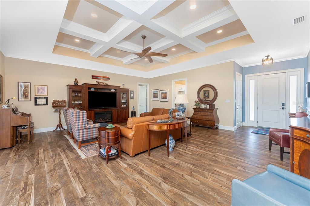 En Venta: $1,750,000 (3 camas, 4 baños, 2806 Pies cuadrados)