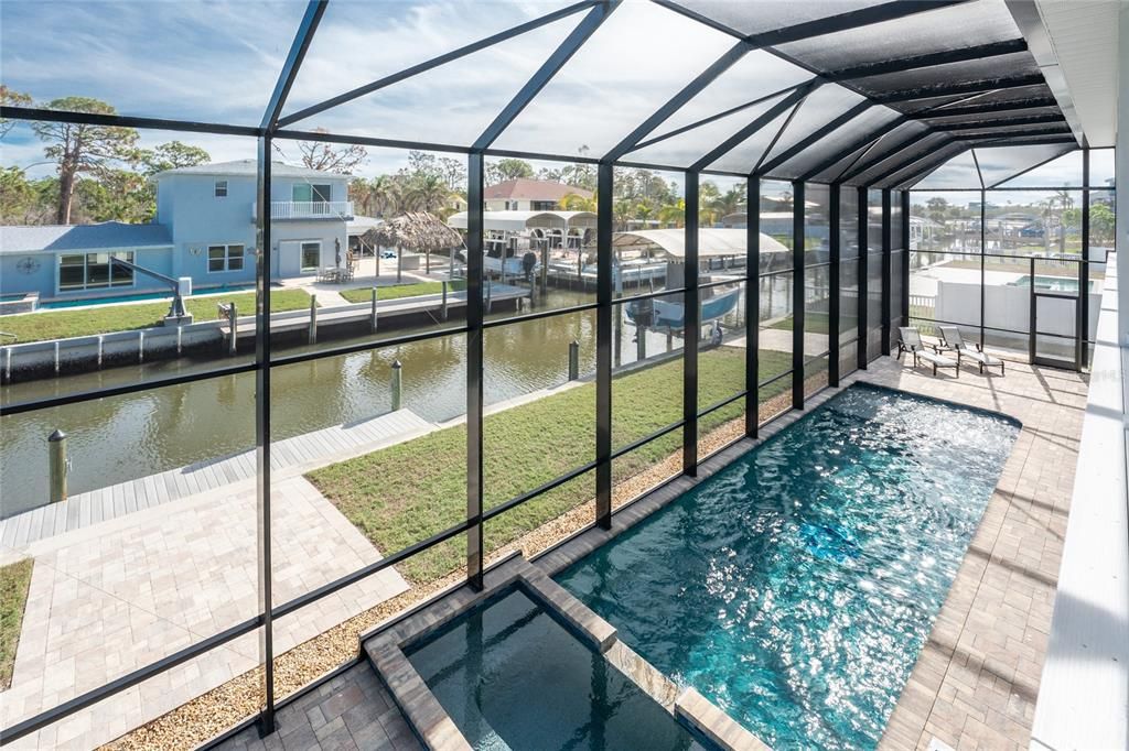 En Venta: $1,750,000 (3 camas, 4 baños, 2806 Pies cuadrados)