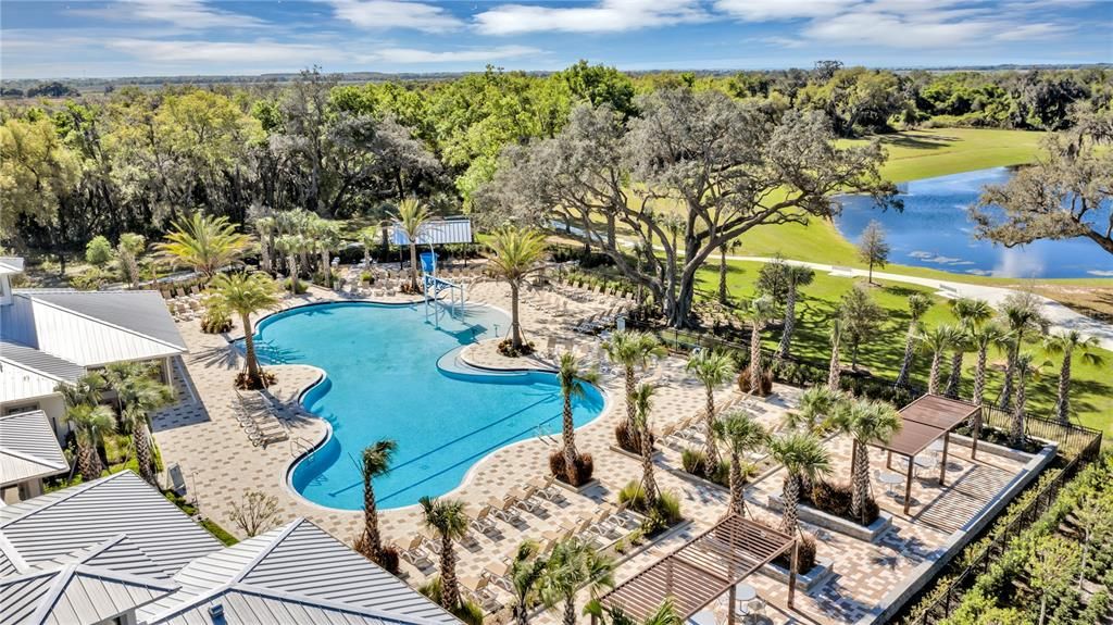 Active With Contract: $424,378 (4 beds, 3 baths, 2023 Square Feet)