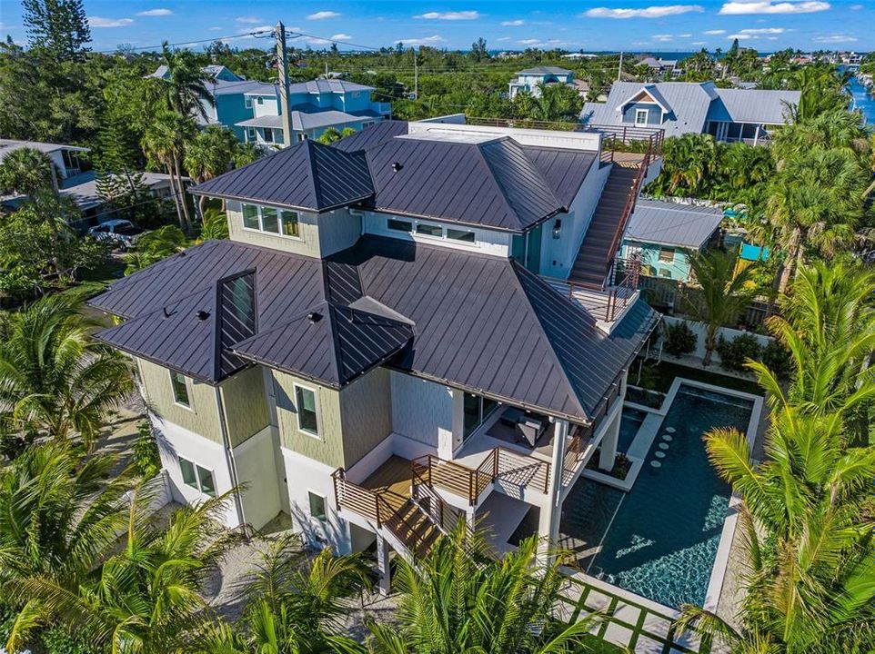 En Venta: $4,400,000 (4 camas, 4 baños, 3200 Pies cuadrados)