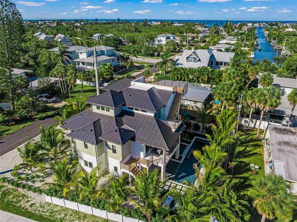 En Venta: $4,400,000 (4 camas, 4 baños, 3200 Pies cuadrados)