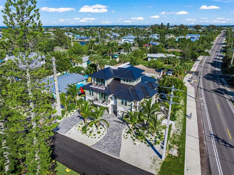 En Venta: $4,400,000 (4 camas, 4 baños, 3200 Pies cuadrados)