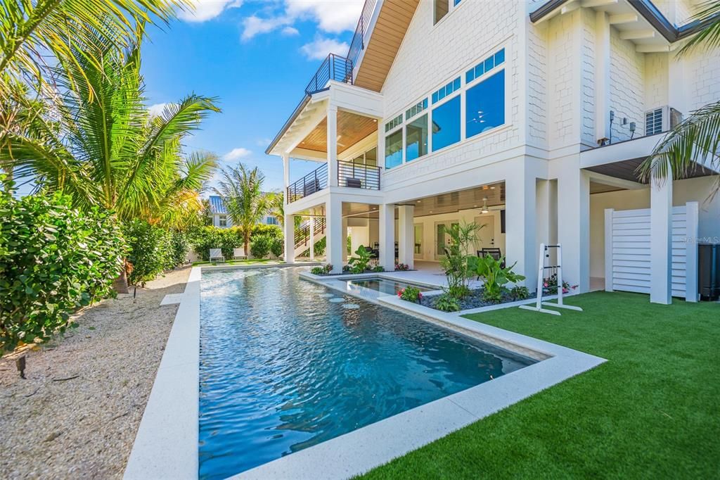 En Venta: $4,400,000 (4 camas, 4 baños, 3200 Pies cuadrados)