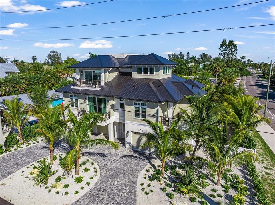 En Venta: $4,400,000 (4 camas, 4 baños, 3200 Pies cuadrados)