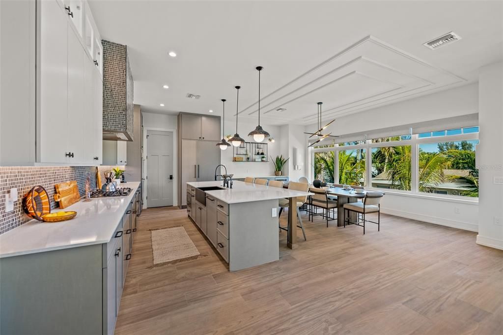 En Venta: $4,400,000 (4 camas, 4 baños, 3200 Pies cuadrados)