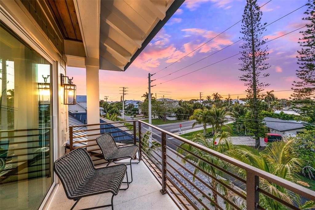 En Venta: $4,400,000 (4 camas, 4 baños, 3200 Pies cuadrados)