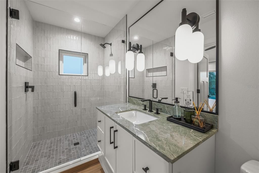 En Venta: $4,400,000 (4 camas, 4 baños, 3200 Pies cuadrados)