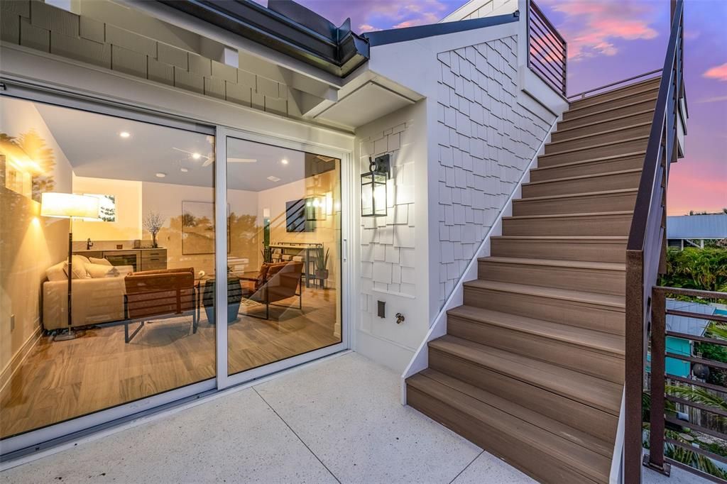 En Venta: $4,400,000 (4 camas, 4 baños, 3200 Pies cuadrados)