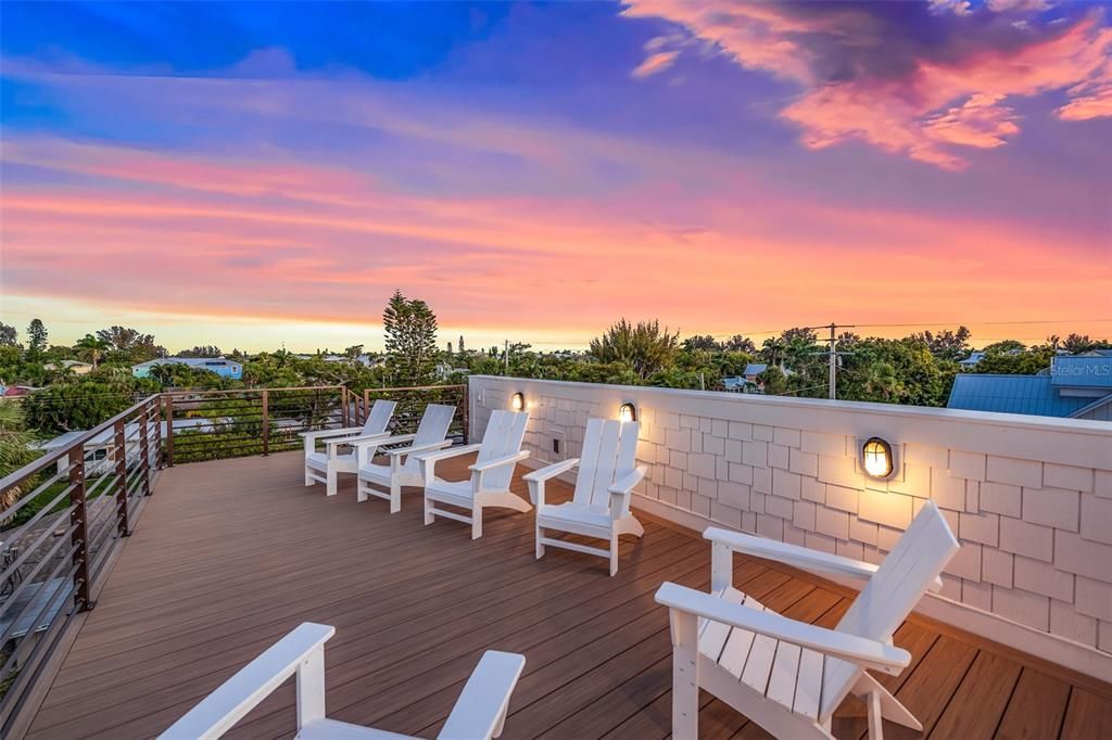 En Venta: $4,400,000 (4 camas, 4 baños, 3200 Pies cuadrados)