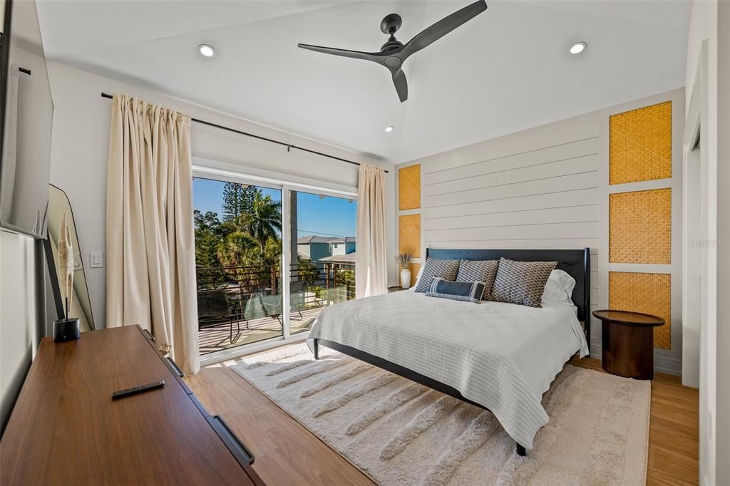 En Venta: $4,400,000 (4 camas, 4 baños, 3200 Pies cuadrados)