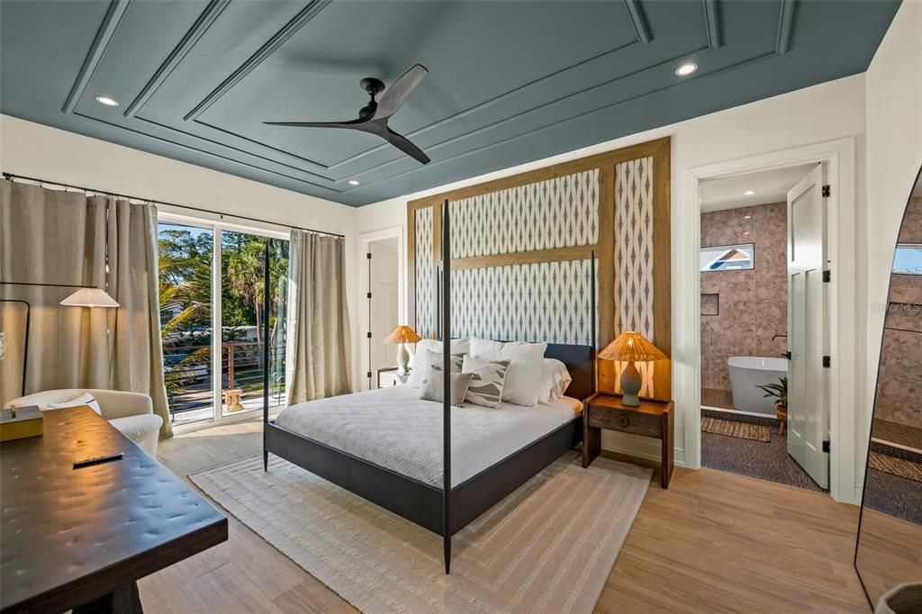 En Venta: $4,400,000 (4 camas, 4 baños, 3200 Pies cuadrados)