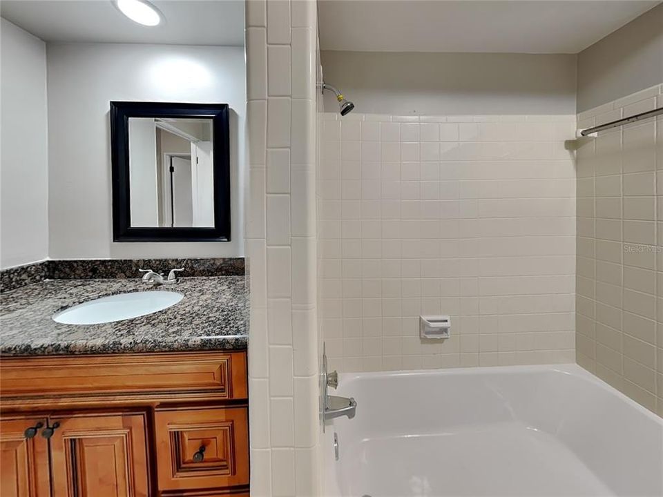 Active With Contract: $1,859 (2 beds, 2 baths, 1419 Square Feet)