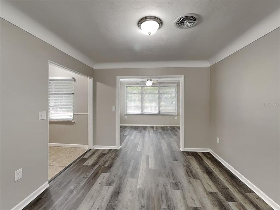 Active With Contract: $1,859 (2 beds, 2 baths, 1419 Square Feet)