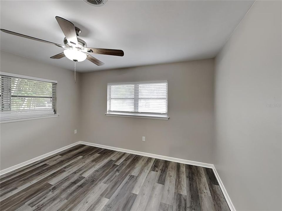 Active With Contract: $1,859 (2 beds, 2 baths, 1419 Square Feet)