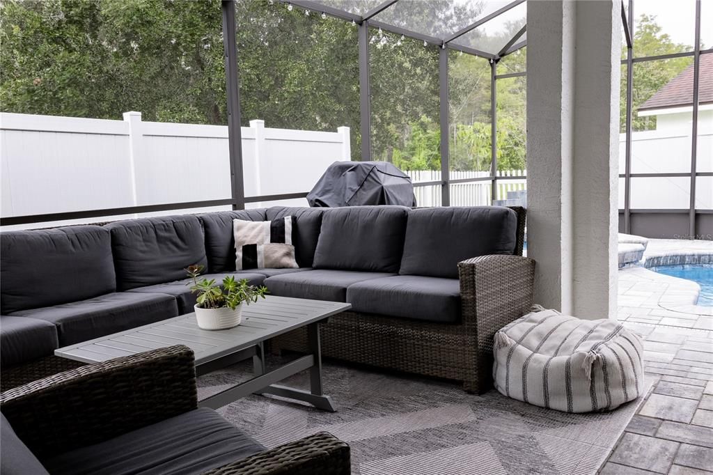 Active With Contract: $699,000 (5 beds, 2 baths, 3000 Square Feet)