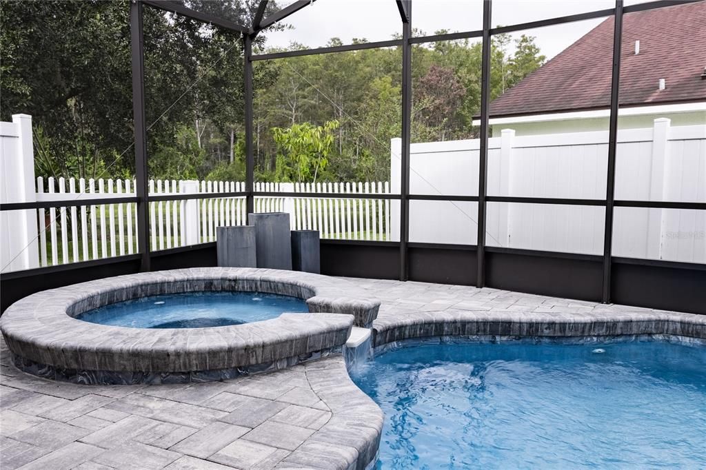 Active With Contract: $699,000 (5 beds, 2 baths, 3000 Square Feet)