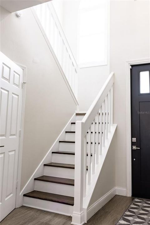 Active With Contract: $699,000 (5 beds, 2 baths, 3000 Square Feet)