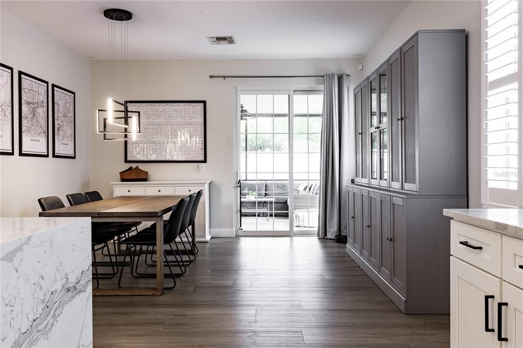 Active With Contract: $699,000 (5 beds, 2 baths, 3000 Square Feet)