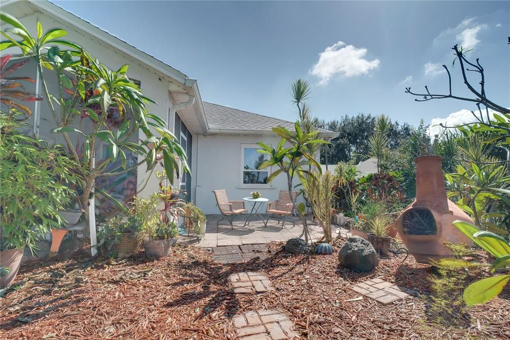 На продажу: $395,000 (3 спален, 2 ванн, 1903 Квадратных фут)