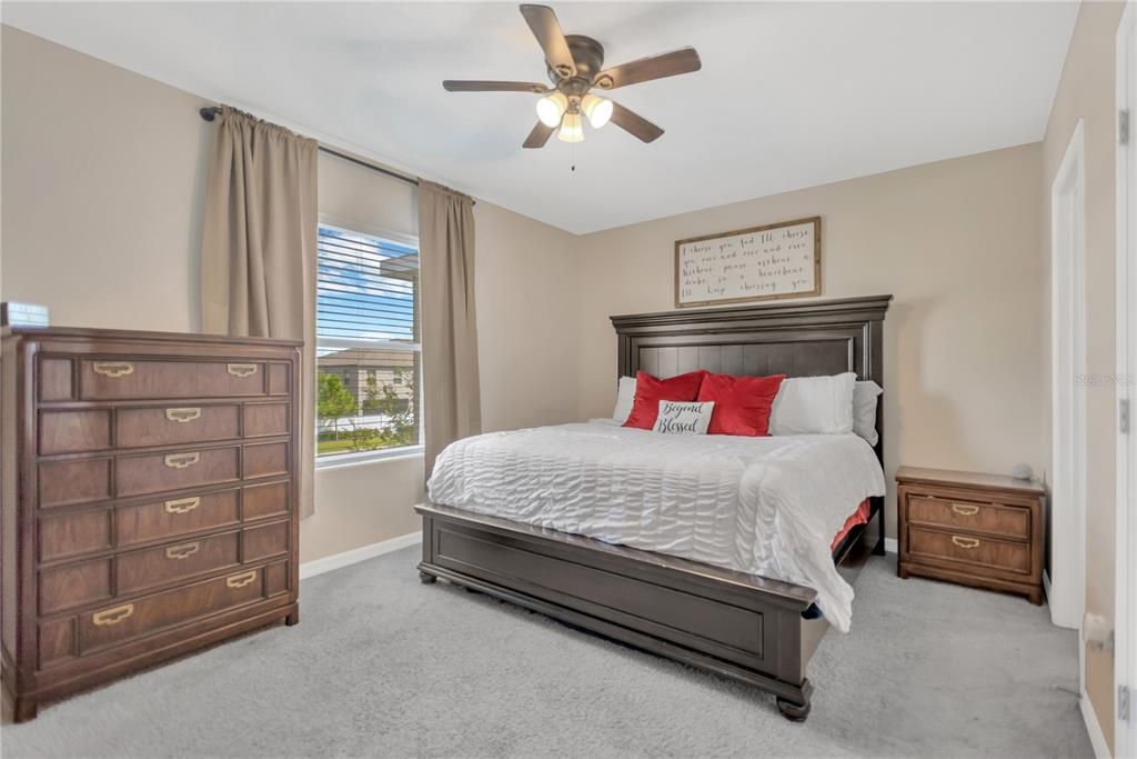 En Venta: $244,000 (3 camas, 2 baños, 1707 Pies cuadrados)