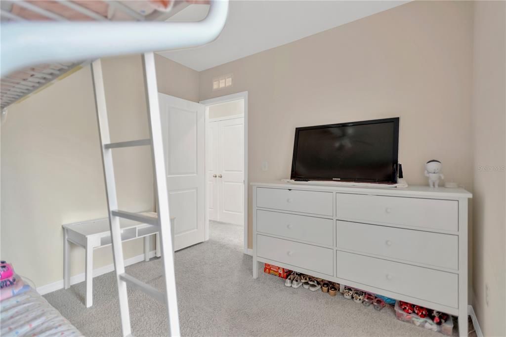 En Venta: $244,000 (3 camas, 2 baños, 1707 Pies cuadrados)