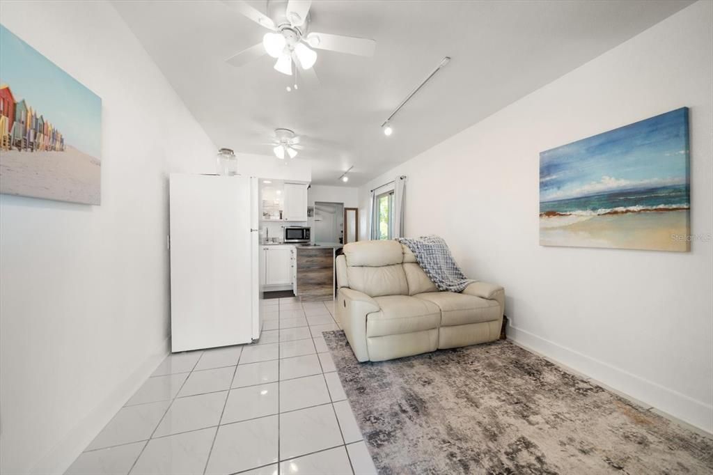 待售: $980,000 (0 贝兹, 0 浴室, 2114 平方英尺)