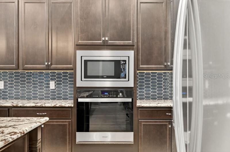 For Sale: $999,990 (4 beds, 4 baths, 3239 Square Feet)