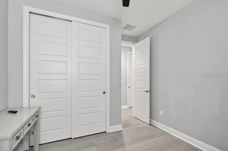 For Sale: $999,990 (4 beds, 4 baths, 3239 Square Feet)