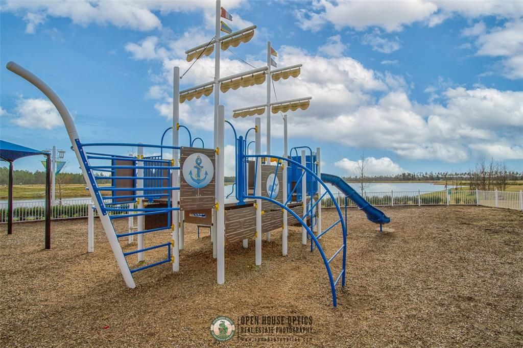 For Sale: $999,990 (4 beds, 4 baths, 3239 Square Feet)