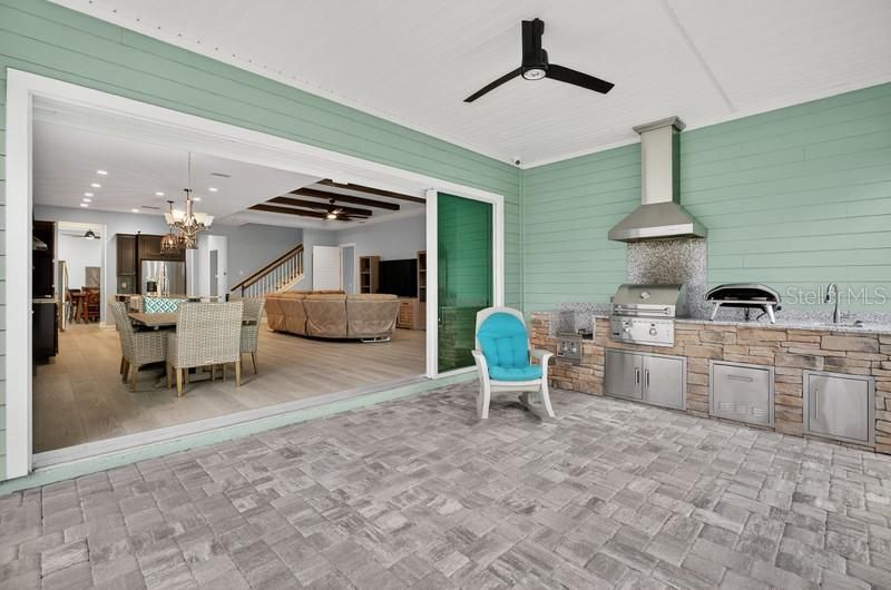 For Sale: $999,990 (4 beds, 4 baths, 3239 Square Feet)