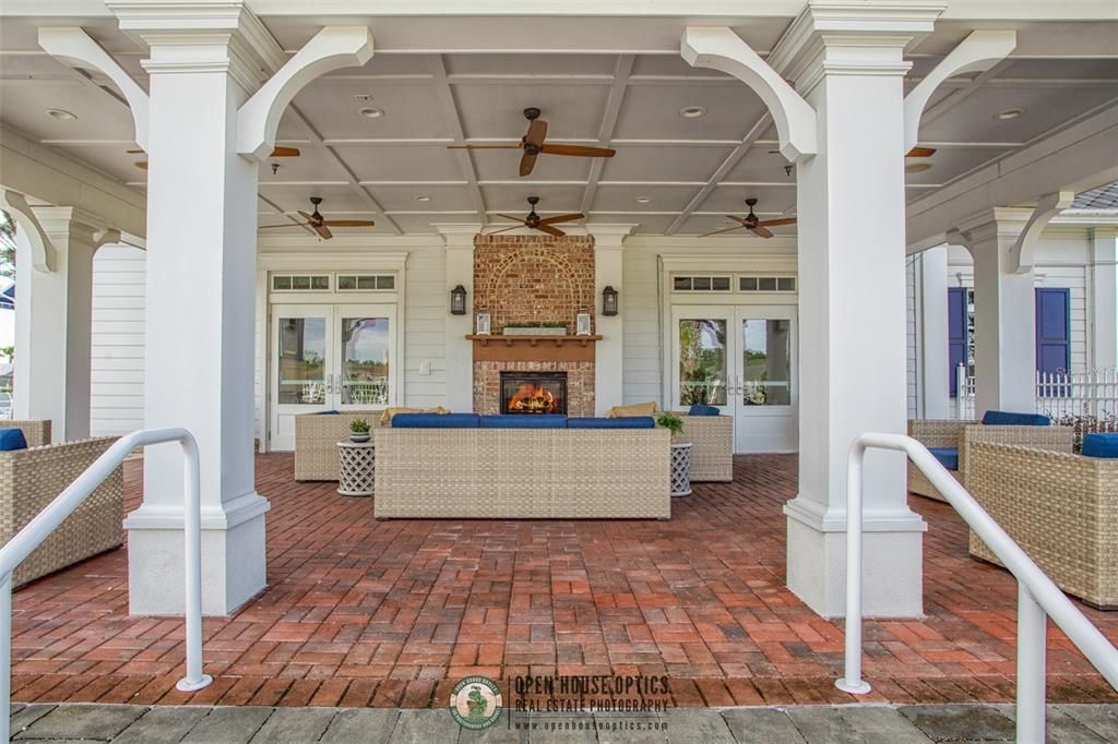 For Sale: $999,990 (4 beds, 4 baths, 3239 Square Feet)