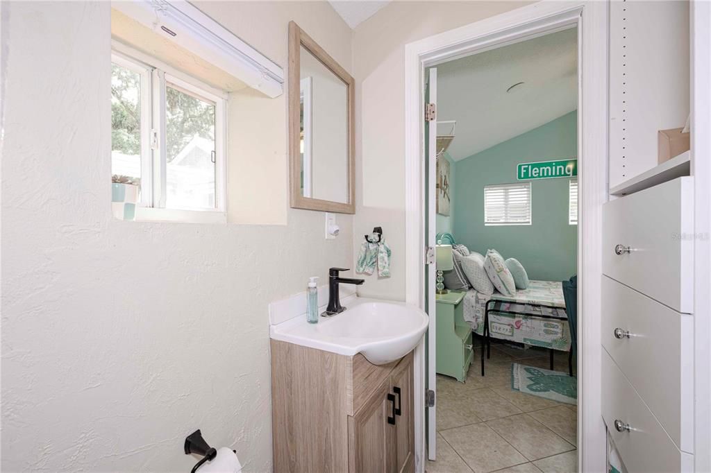 待售: $599,000 (3 贝兹, 2 浴室, 1606 平方英尺)