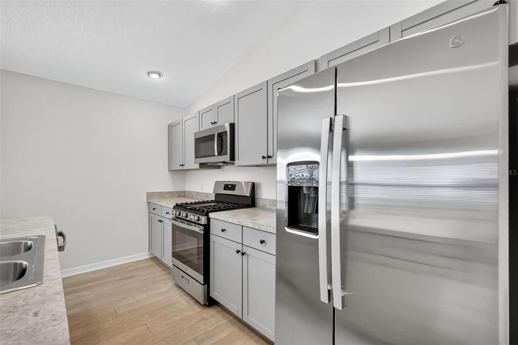 En Venta: $245,000 (2 camas, 2 baños, 1039 Pies cuadrados)