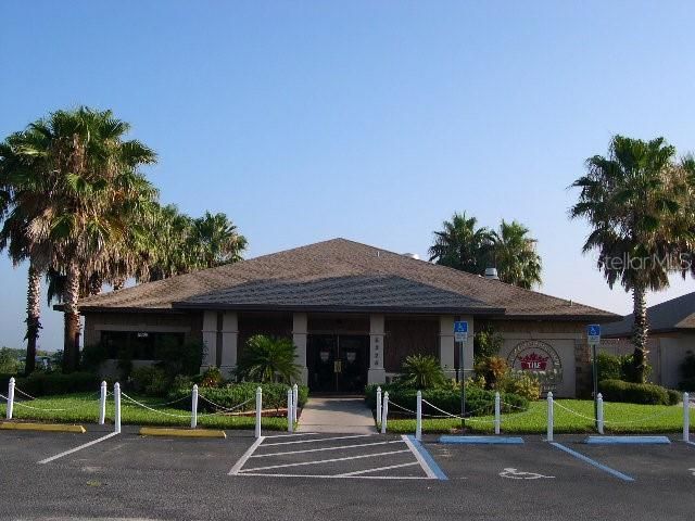 For Sale: $275,000 (3 beds, 2 baths, 1469 Square Feet)