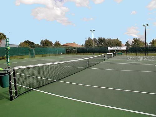 For Sale: $275,000 (3 beds, 2 baths, 1469 Square Feet)