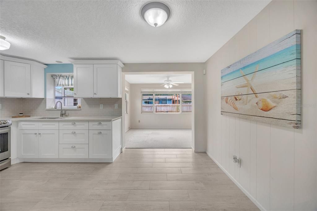 Activo con contrato: $219,900 (2 camas, 2 baños, 1054 Pies cuadrados)