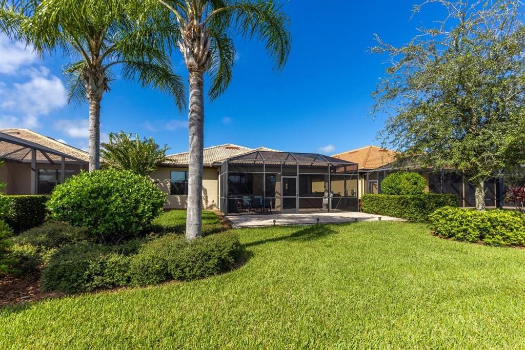 На продажу: $564,900 (3 спален, 2 ванн, 2018 Квадратных фут)