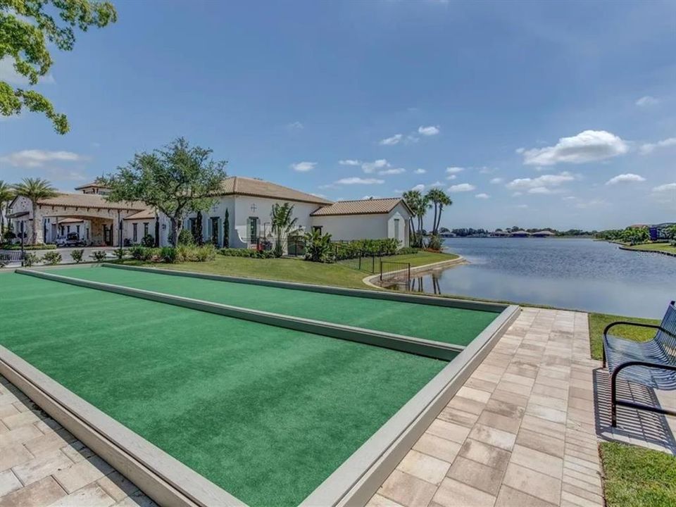 For Rent: $2,650 (2 beds, 2 baths, 1614 Square Feet)