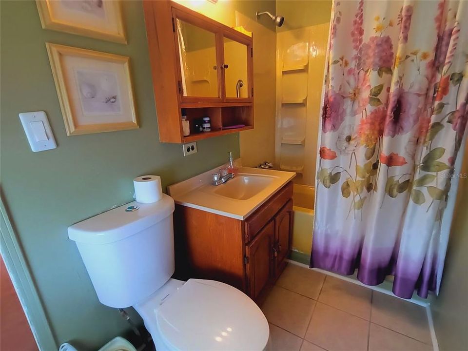 En Venta: $169,000 (2 camas, 2 baños, 1060 Pies cuadrados)