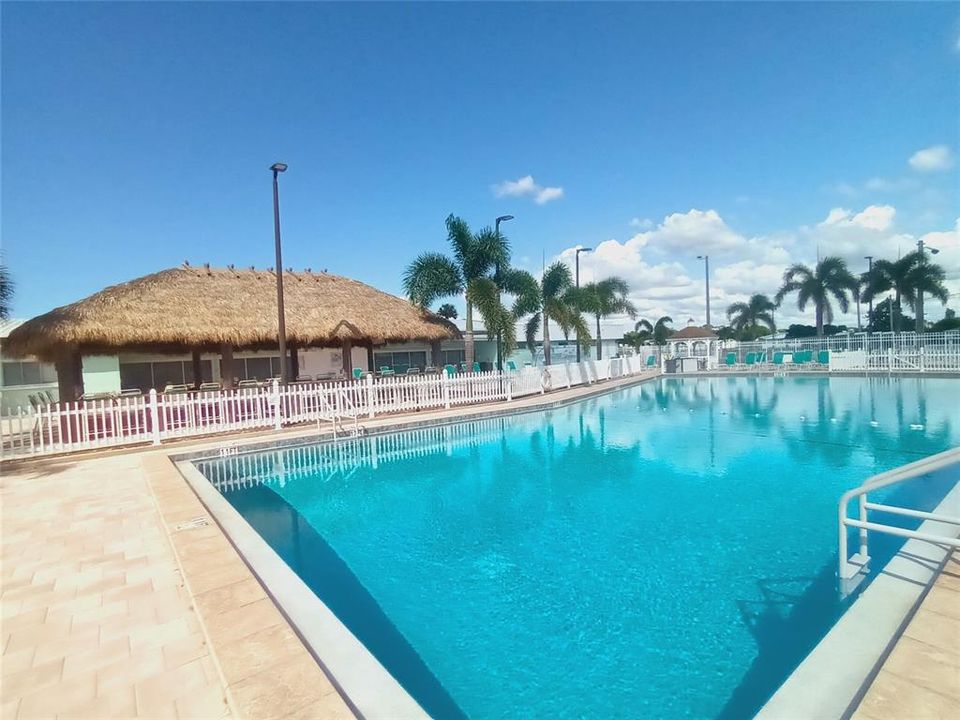 En Venta: $169,000 (2 camas, 2 baños, 1060 Pies cuadrados)