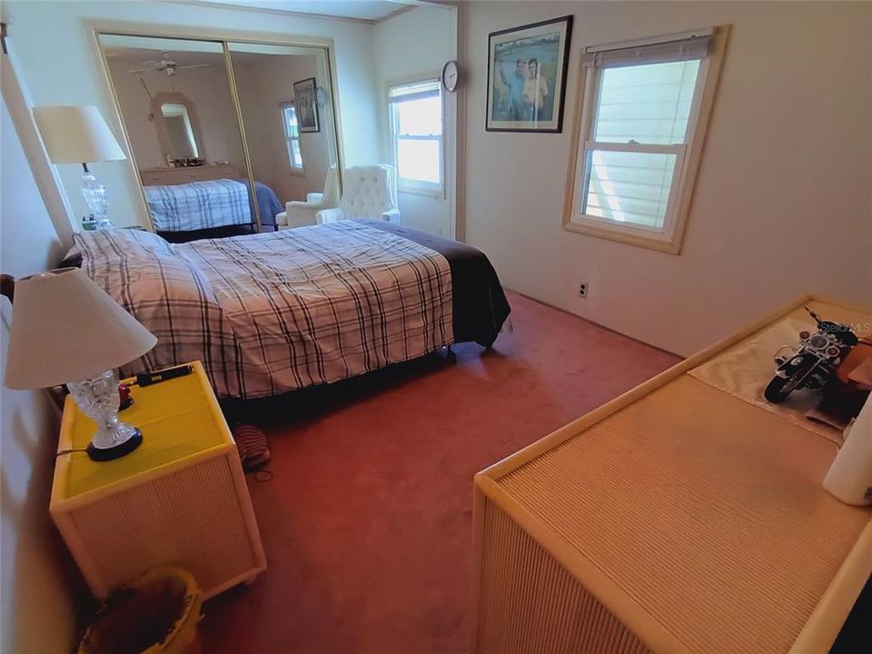 En Venta: $169,000 (2 camas, 2 baños, 1060 Pies cuadrados)