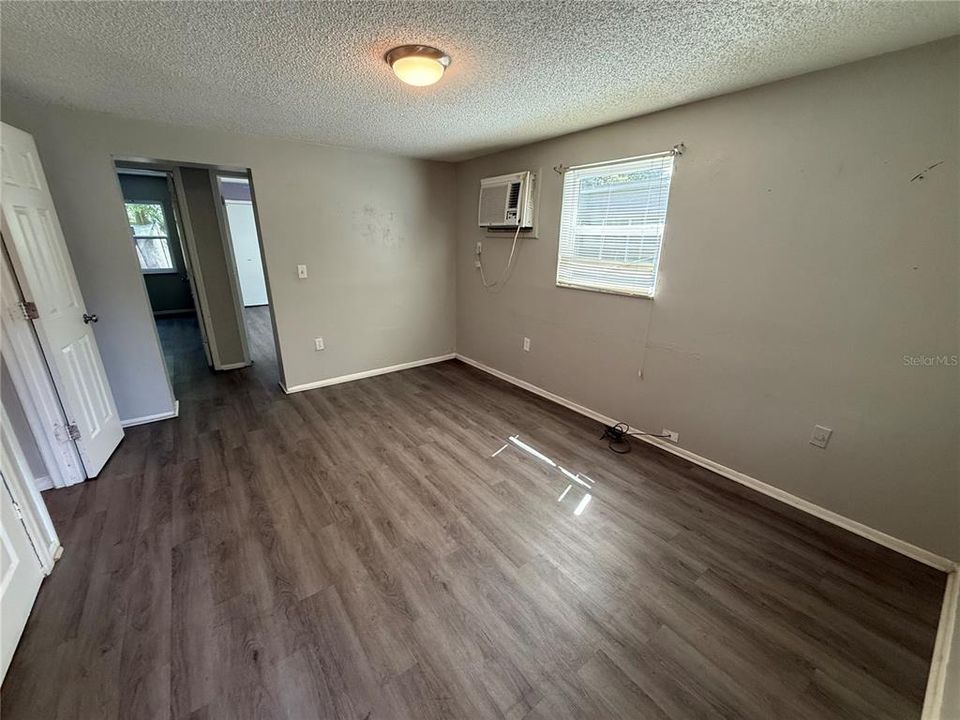 Active With Contract: $299,900 (4 beds, 0 baths, 1310 Square Feet)