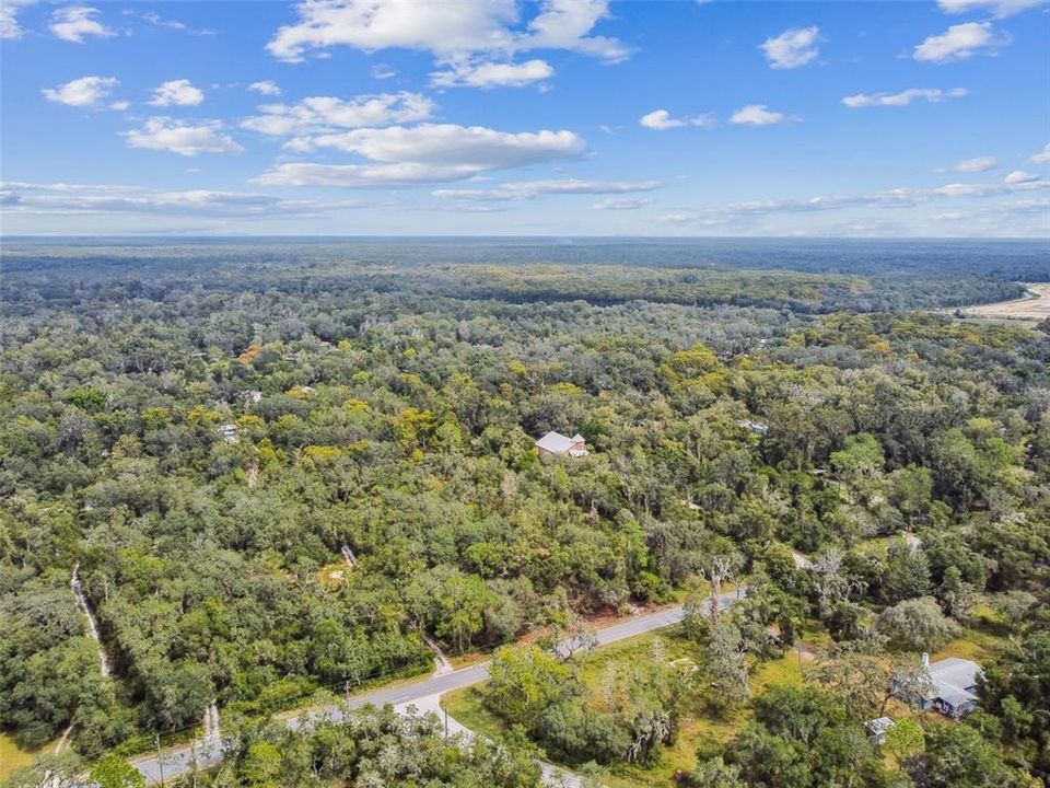 На продажу: $169,000 (3.69 acres)