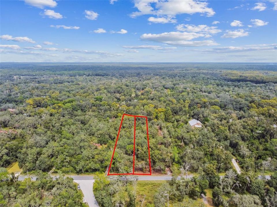 На продажу: $169,000 (3.69 acres)